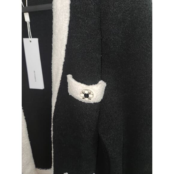 525 America black soft sweater cardigan white pockets L NwT - Picture 2 of 3